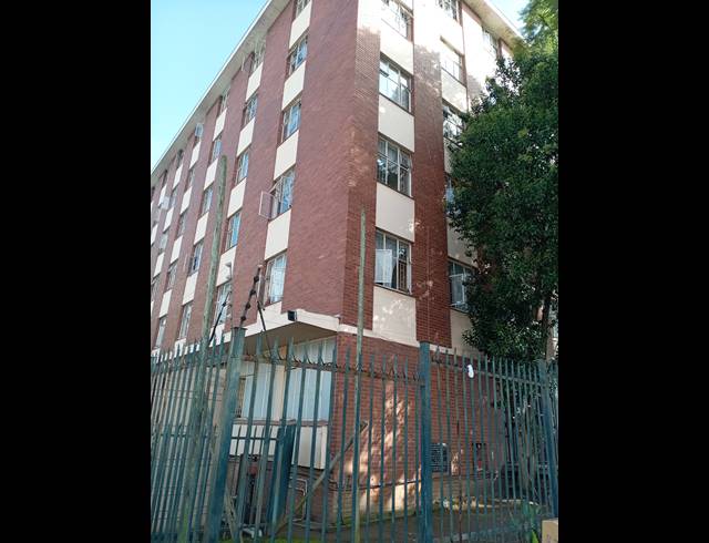 1 BEDROOM FLAT FOR SALE IN PIETERMARITZBURG CENTRAL